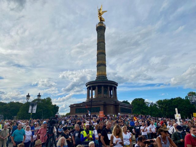 Berlin erreicht neuen Demonstrations-Rekord 2020